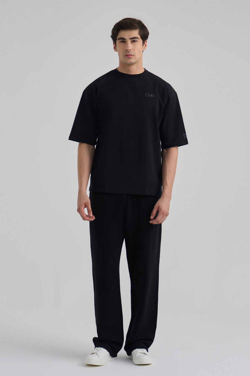 The Essential Tee- Carbon Black