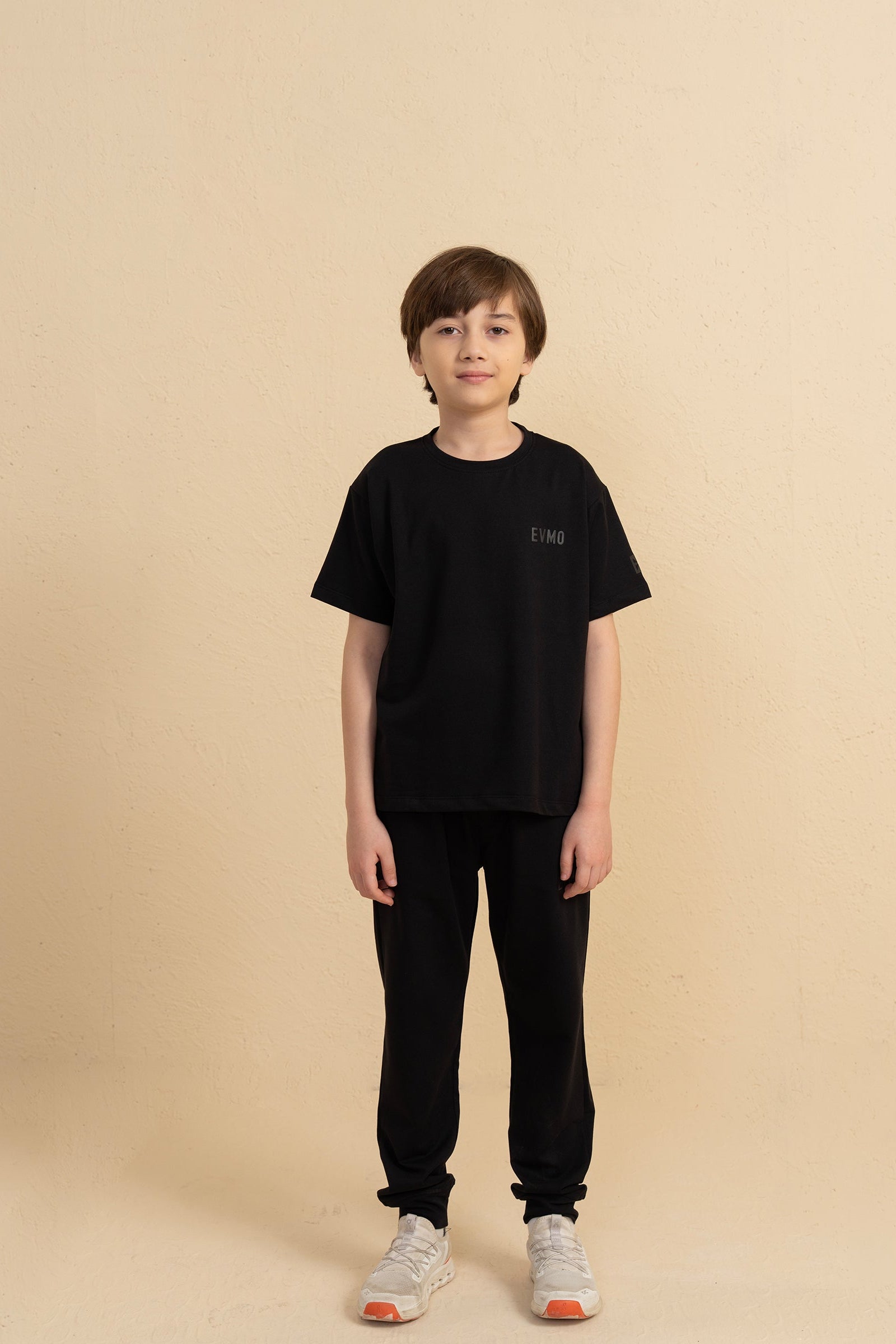 The Ease Tee- Carbon Black