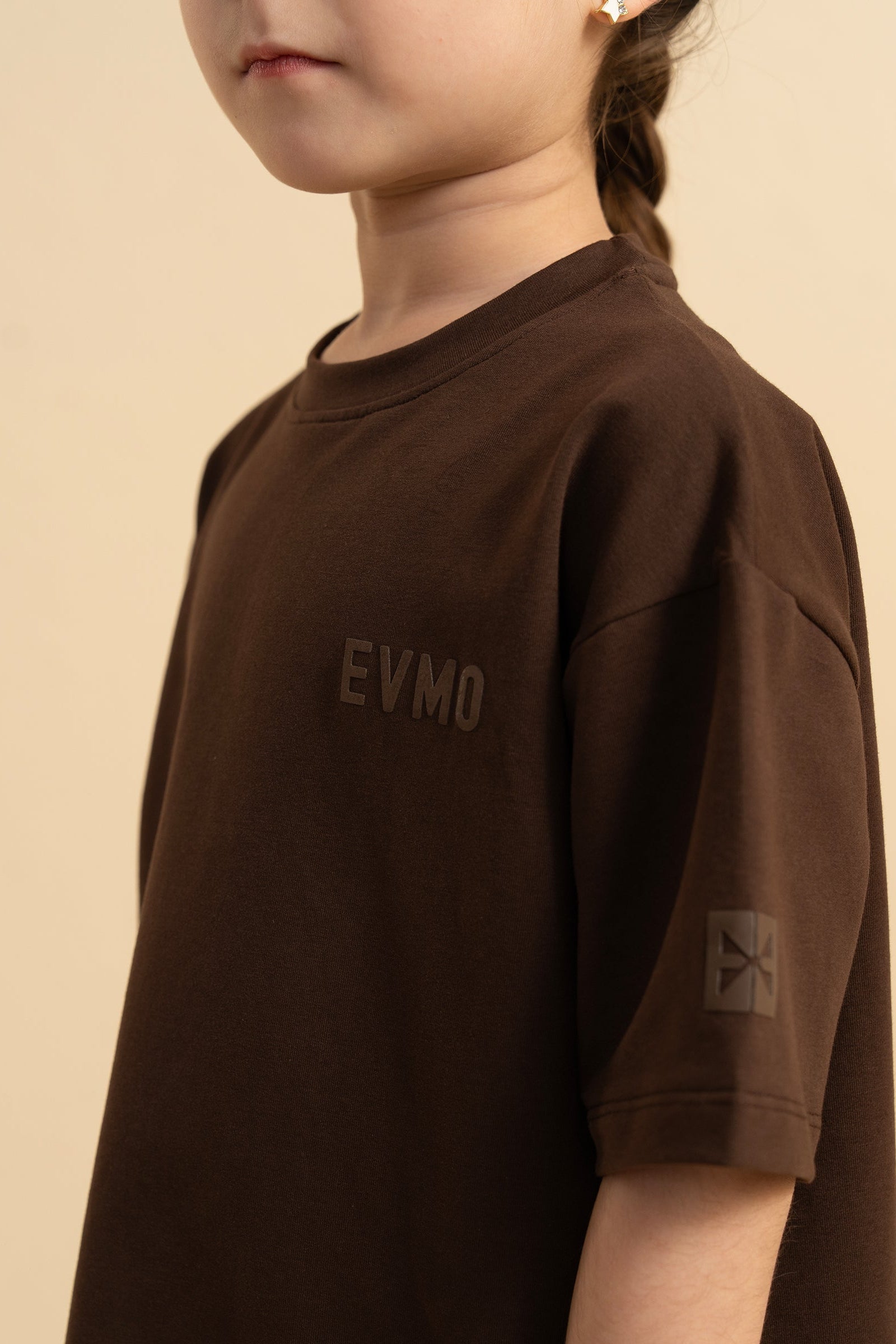 The Stretch Tee- Deep Mocha
